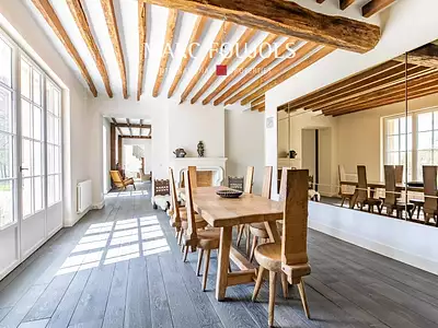 Maison, 305 m²
