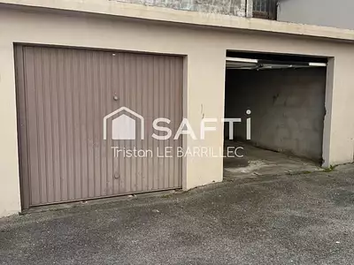 Parking, 105 m²