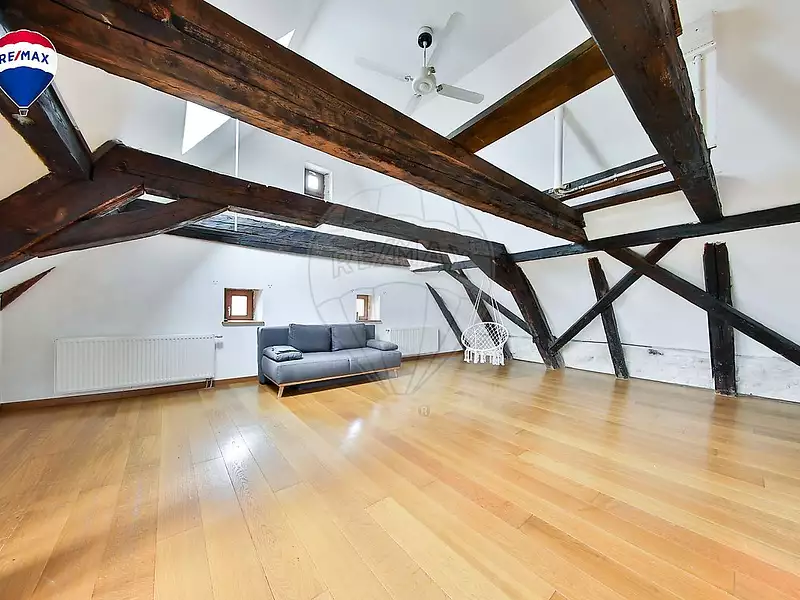 Maison, 243 m²