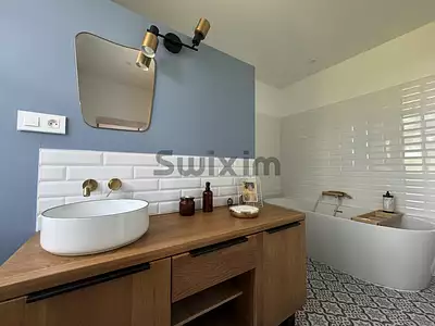 Maison, 233 m²