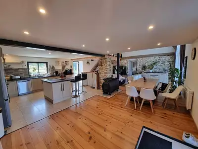 Maison, 196 m²