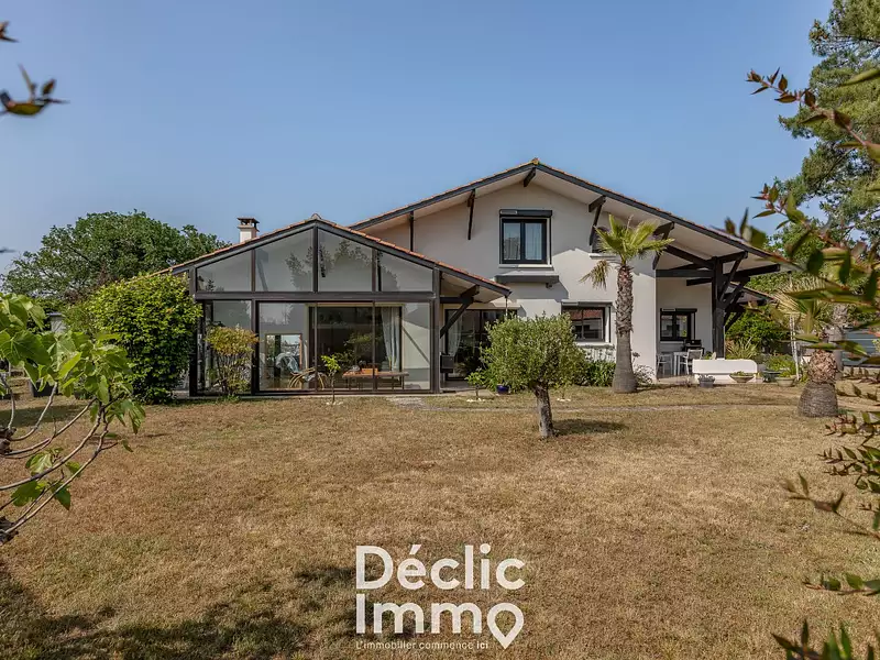 Maison, 140 m²