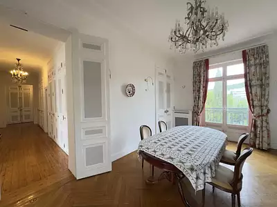 Appartement, 239 m²