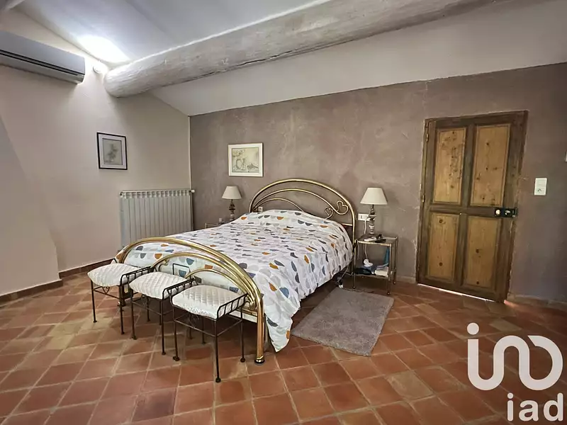 Maison, 243 m²