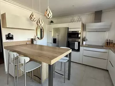 Maison, 143 m²