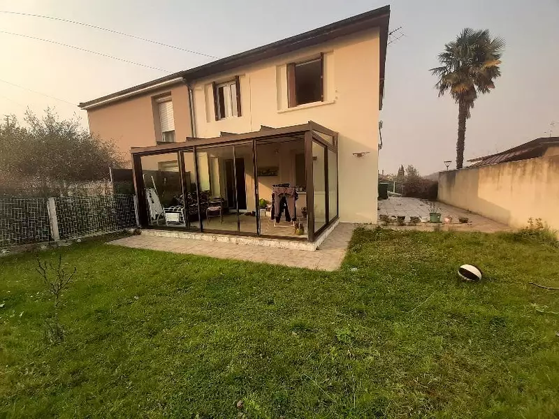 Maison, 90 m²