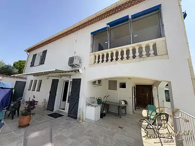 Maison, 180 m²