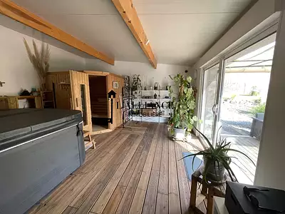 Maison, 215 m²