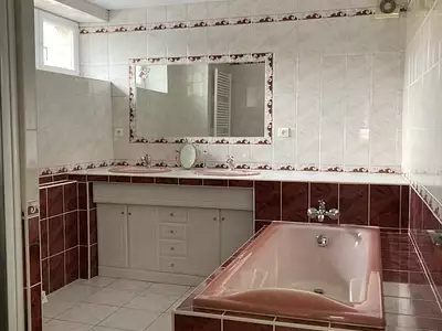 Maison, 180 m²
