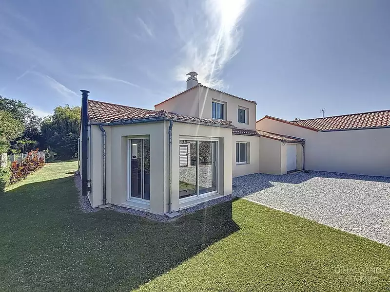 Maison, 175 m²