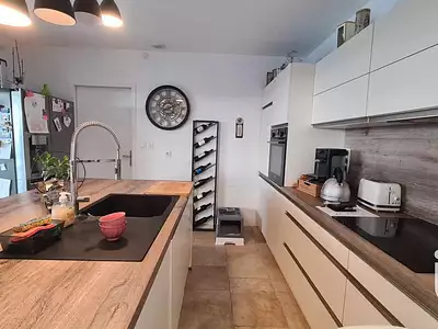 Maison, 180 m²