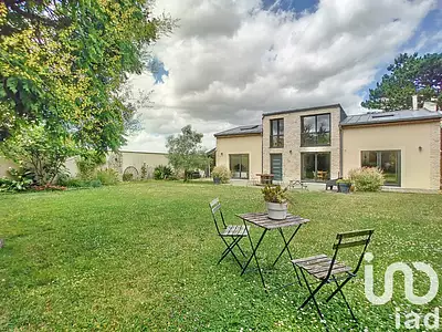 Maison, 240 m²