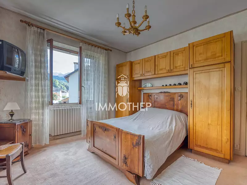 Maison, 248 m²