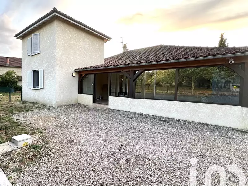 Maison, 145 m²