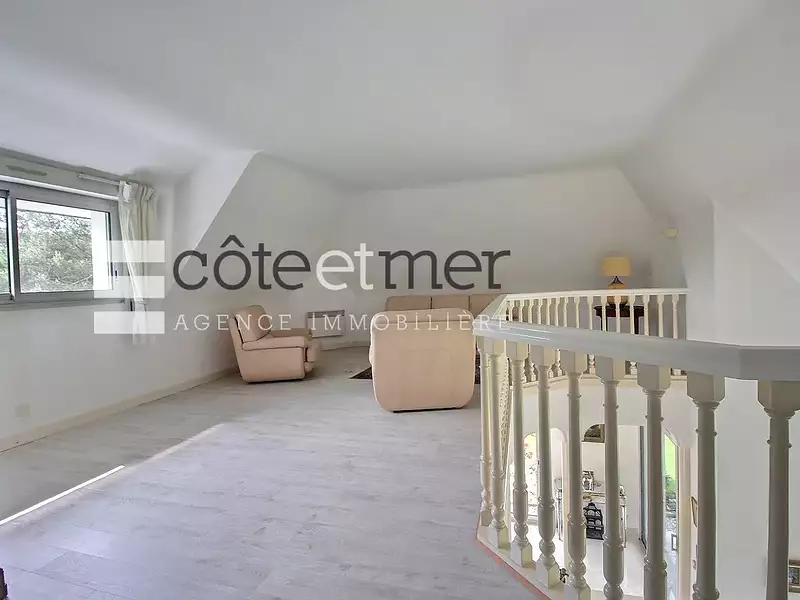 Maison, 272 m²