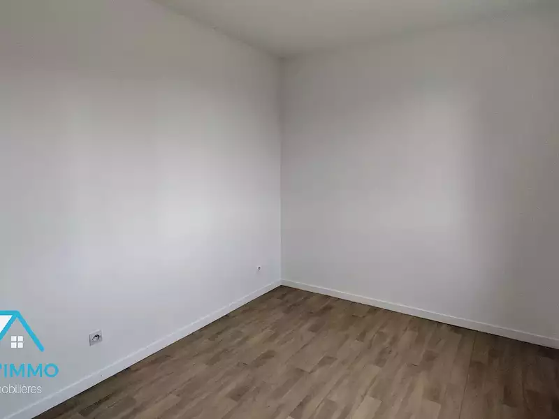 Maison, 77 m²