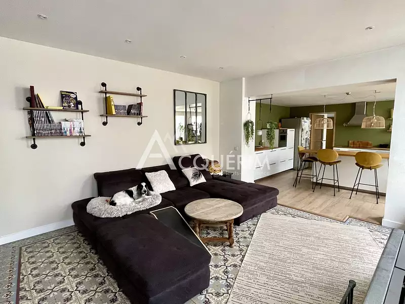 Maison, 186,5 m²