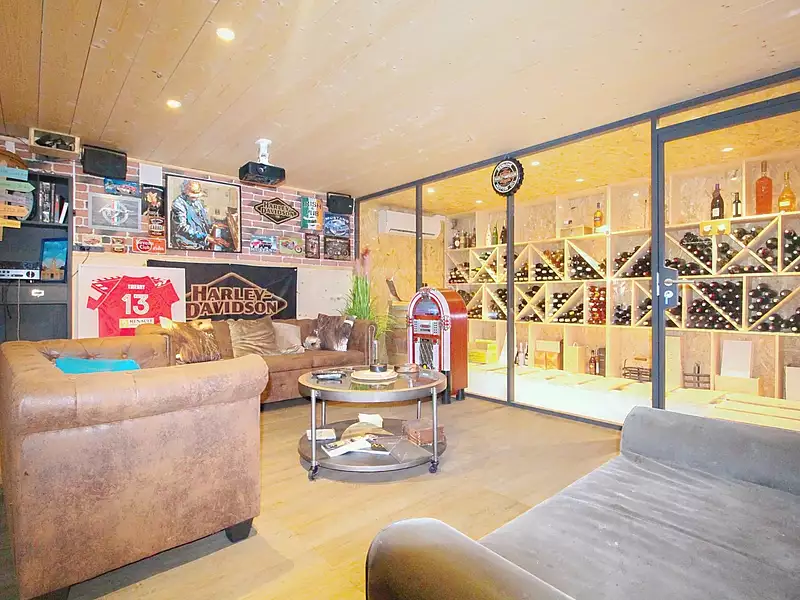 Maison, 220 m²