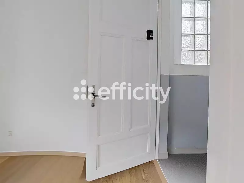 Maison, 210 m²