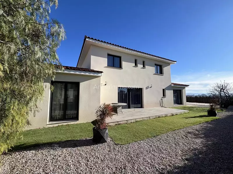 Maison, 213,14 m²