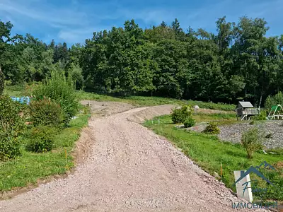 Terrain, 8 385 m²