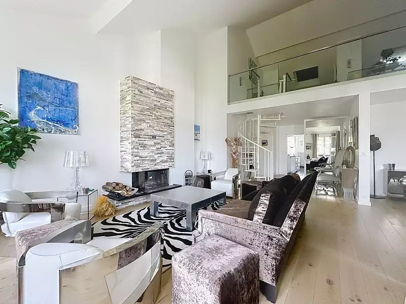 Appartement, 200 m²