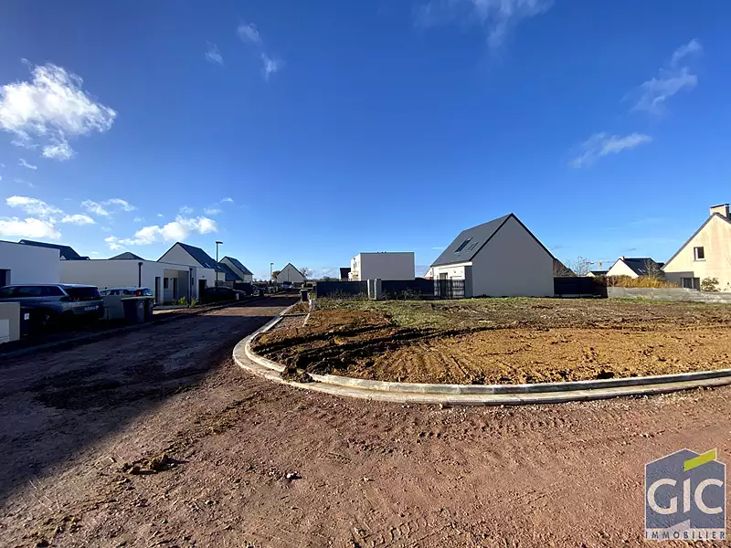 Terrain, 360 m²