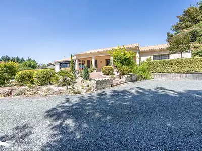 Maison, 174 m²