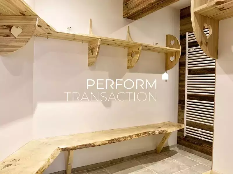 Maison, 600 m²