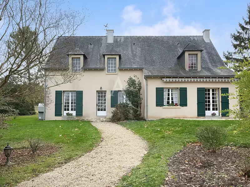Maison, 148 m²