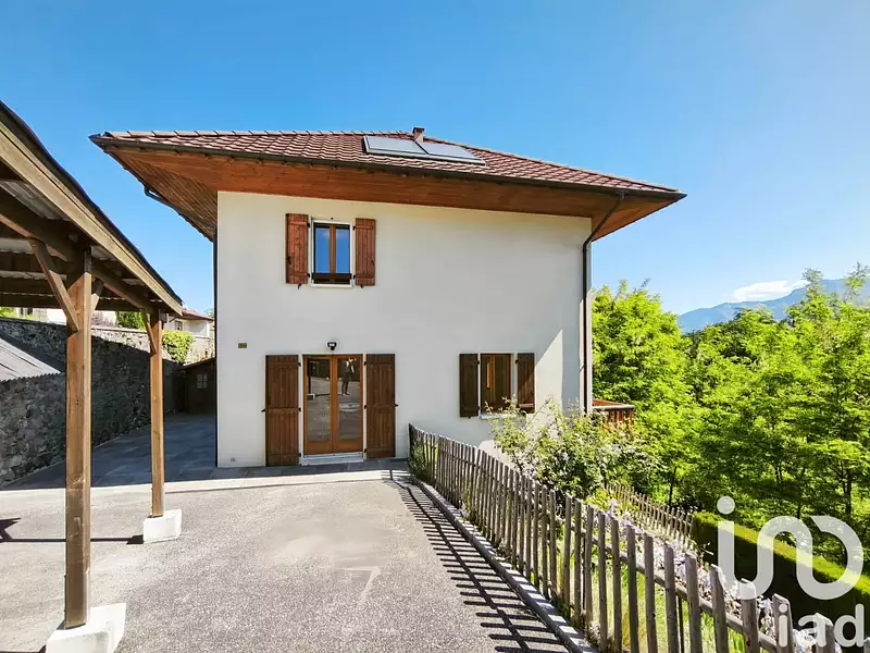Maison, 137 m²