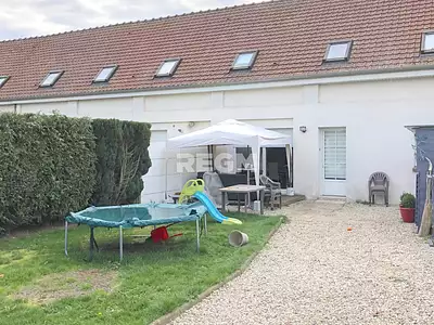 Maison, 240 m²