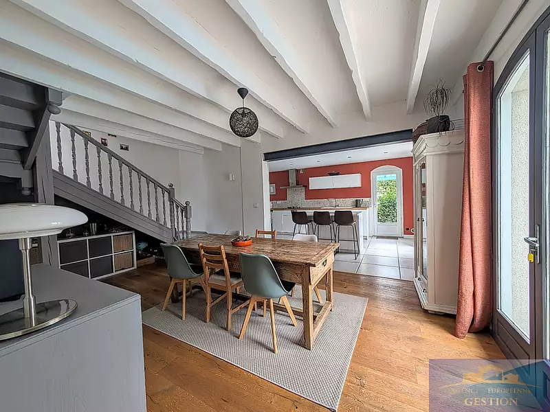 Maison, 121 m²