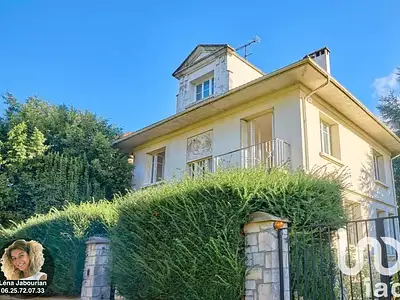 Maison, 186 m²