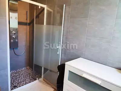 Maison, 204 m²
