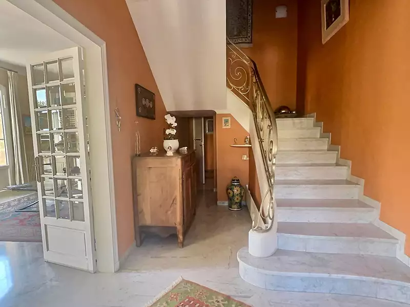 Maison, 300 m²