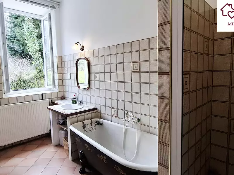 Maison, 288 m²