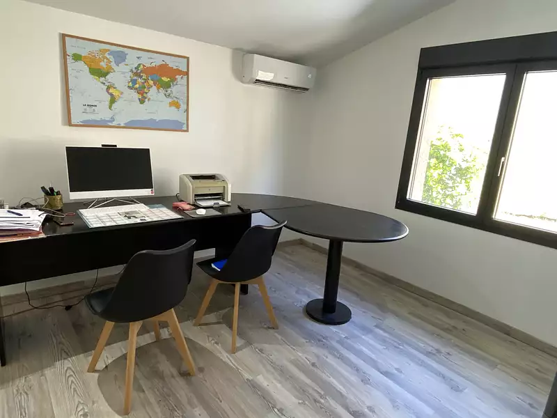 Maison, 200 m²