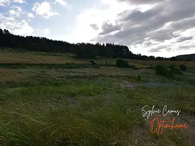 Terrain, 911 m²