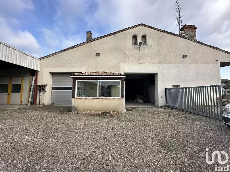 Divers, 630 m²