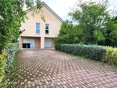 Maison, 215 m²