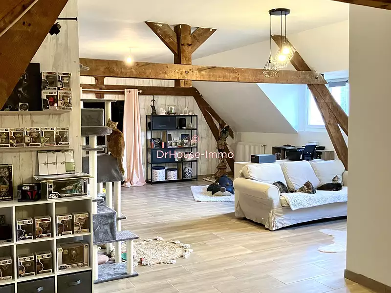 Maison, 251 m²