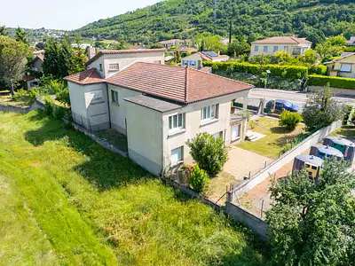 Maison, 192 m²
