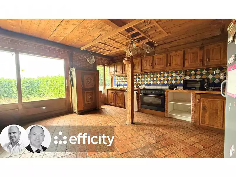 Maison, 305 m²