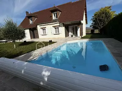Maison, 148 m²