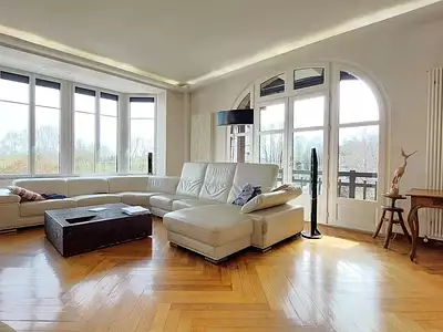 Maison, 258,9 m²