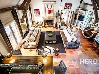 Maison, 345 m²