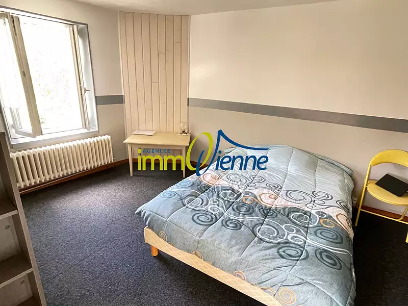Immeuble, 120 m²