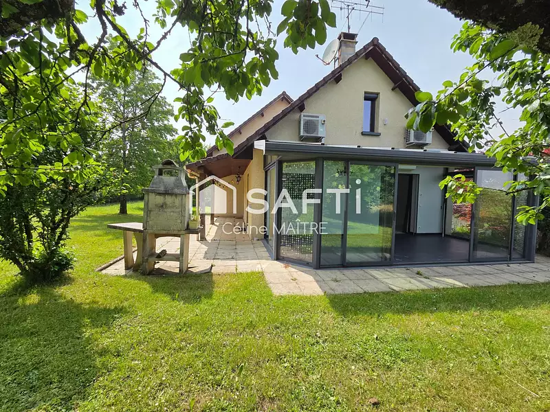 Maison, 156 m²