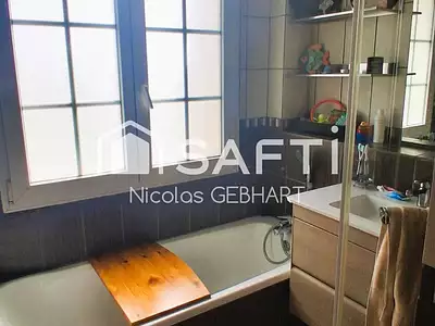 Maison, 99 m²